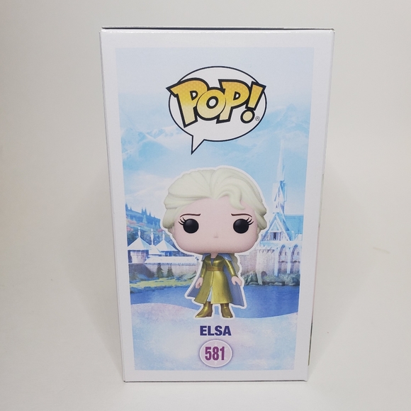 Funko POP! Disney Frozen Elsa with pin 581 - Picture 4 of 5